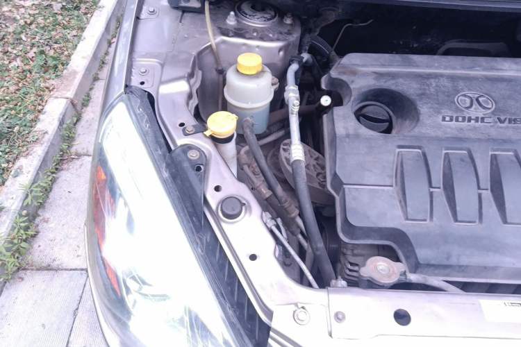 Used BAIC Senova D20 2015 Hatchback 1.3L Manual Leisure Edition Engine Bay Right