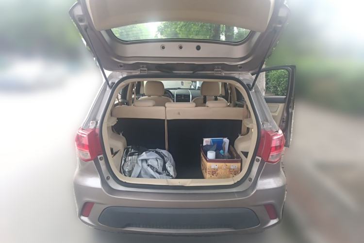 Used BAIC Senova D20 2015 Hatchback 1.5L Automatic Lotte Edition Trunk