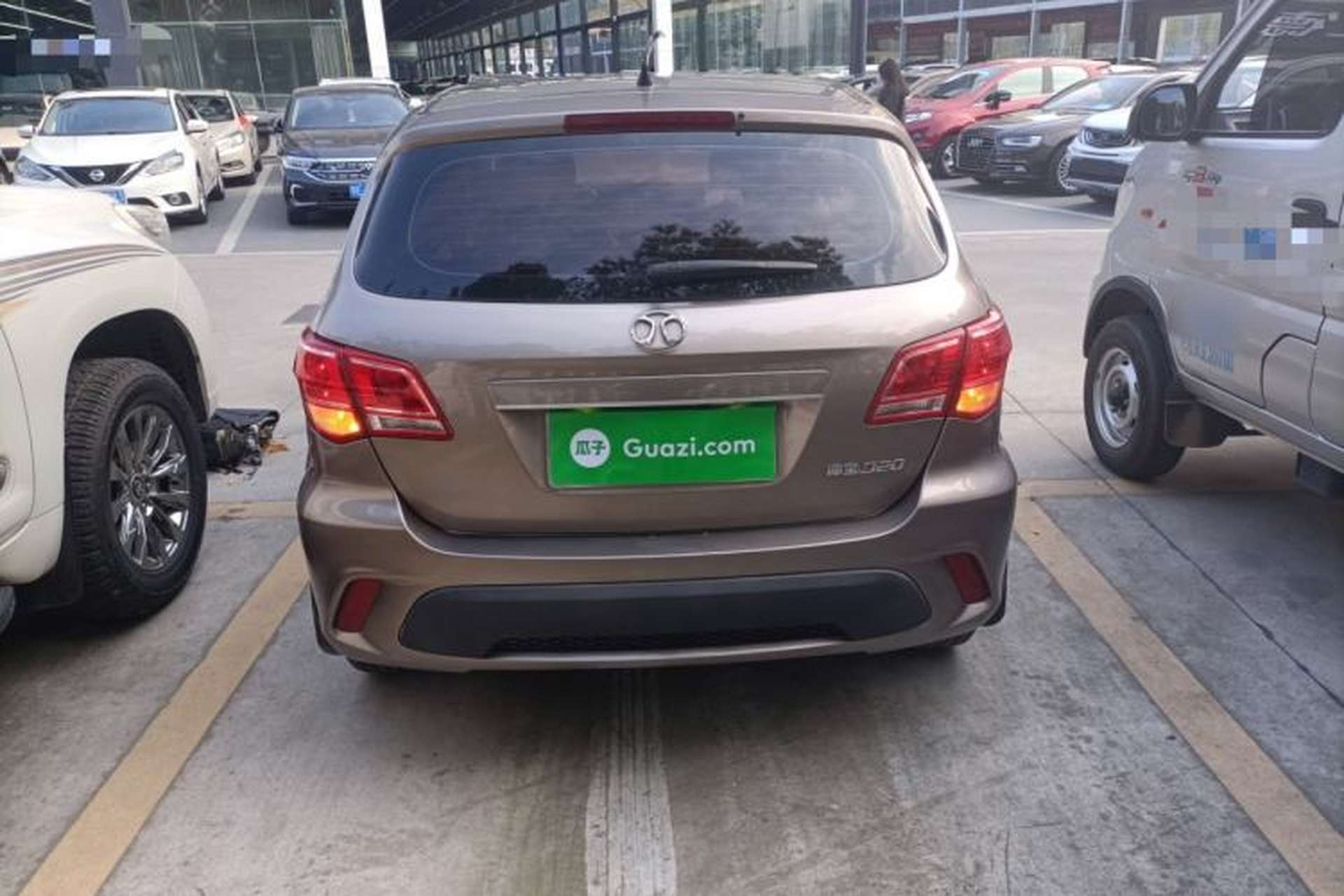 Used BAIC Senova D20 2015 Hatchback 1.5L Automatic Lotte Edition Exterior 4