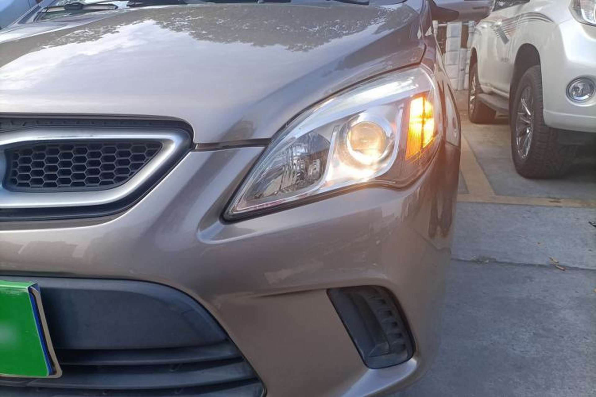 Used BAIC Senova D20 2015 Hatchback 1.5L Automatic Lotte Edition Left Front Headlight
