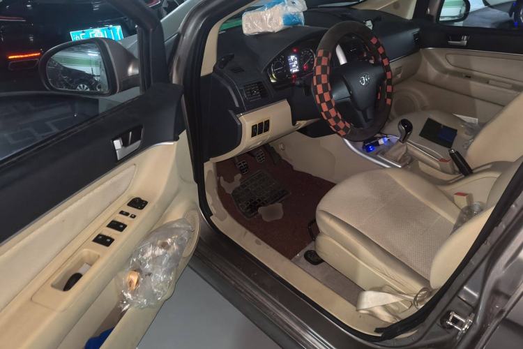 Used BAIC Senova D20 2015 Hatchback 1.3L Manual Joy Edition Driver Seat