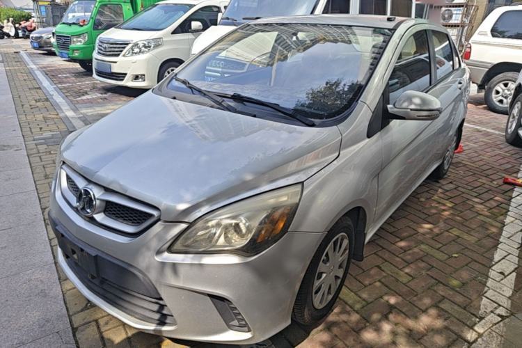 Used BAIC Senova D20 2015 Sedan 1.3L Manual Joy Edition Guazi used car, China used car export, Used car for sale, Used cars, Cheapest cars for sale