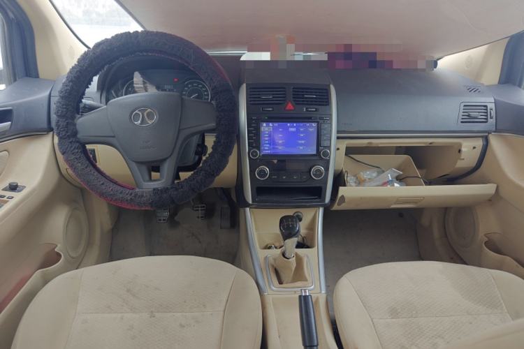 Used BAIC Senova D20 2015 Hatchback 1.3L Manual Joy Edition Center Console