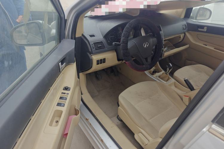 Used BAIC Senova D20 2015 Hatchback 1.3L Manual Joy Edition Driver Seat