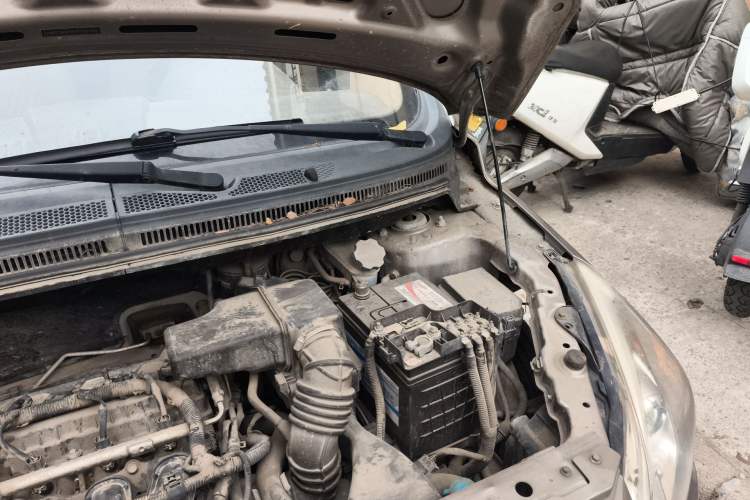 Used BAIC Senova D20 2015 Hatchback 1.3L Manual Joy Edition Engine Bay Left