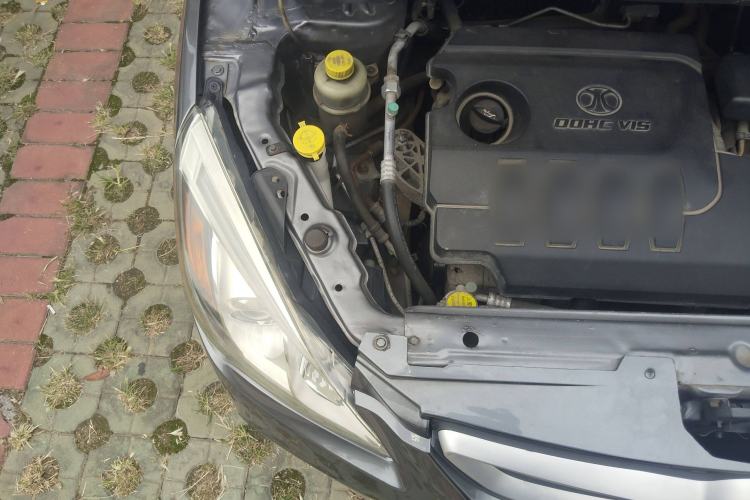 Used BAIC Senova D20 2015 Sedan 1.5L Manual Lotte Edition Engine Bay Right