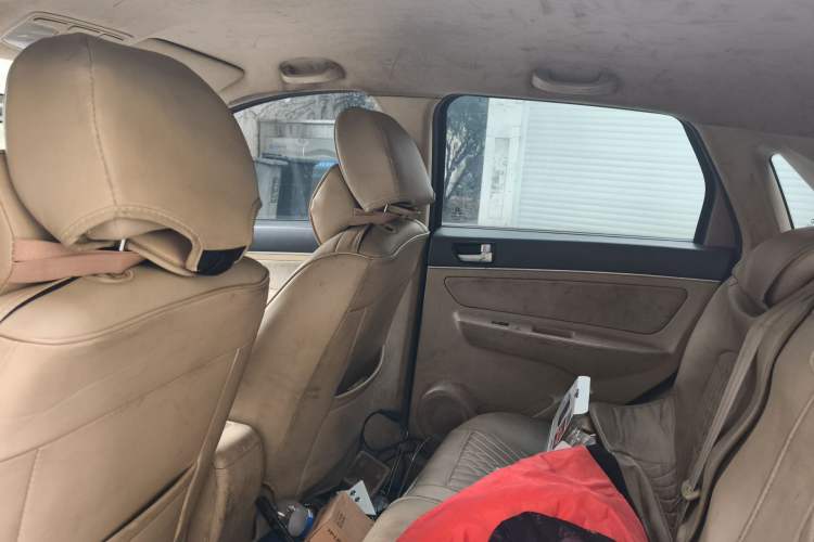 Used BAIC Senova D20 2015 Hatchback 1.3L Manual Joy Edition Headliner