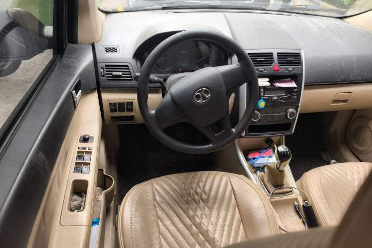 Used BAIC Senova D20 2015 Hatchback 1.3L Manual Joy Edition Steering Wheel