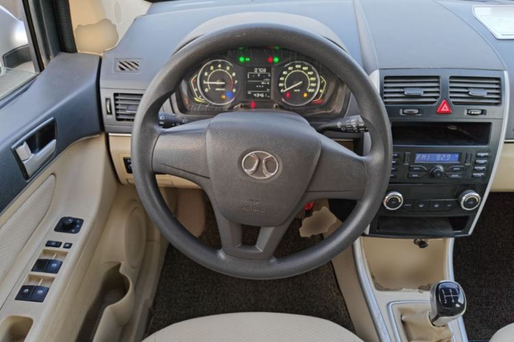 Used BAIC Senova D20 2015 Hatchback 1.3L Manual Joy Edition Steering Wheel