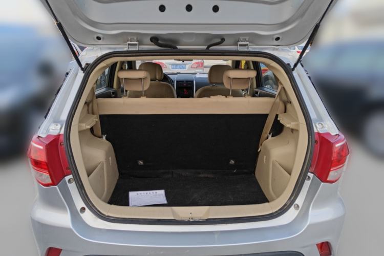 Used BAIC Senova D20 2015 Hatchback 1.3L Manual Joy Edition Trunk