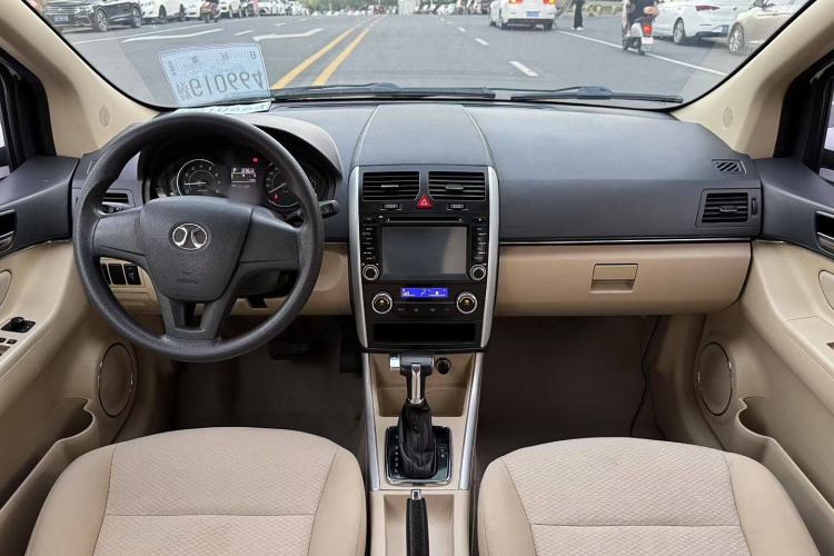 Used BAIC Senova D20 2015 Hatchback 1.5L Automatic Lotte Edition Audio And AC Panel