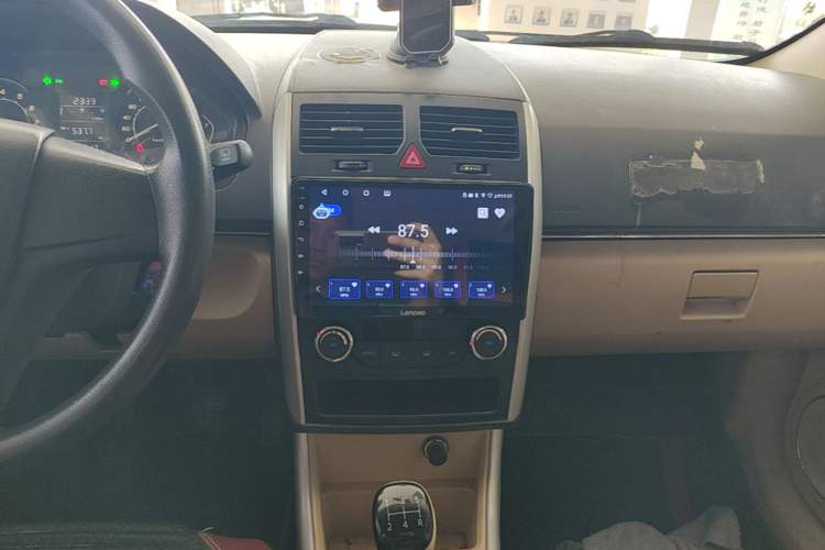 Used BAIC Senova D20 2015 Hatchback 1.5L Manual Lotte Edition Audio And AC Panel