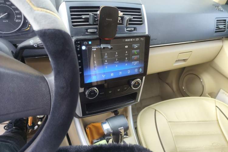 Used BAIC Senova D20 2015 Hatchback 1.5L Automatic Joyful Edition Audio And AC Panel