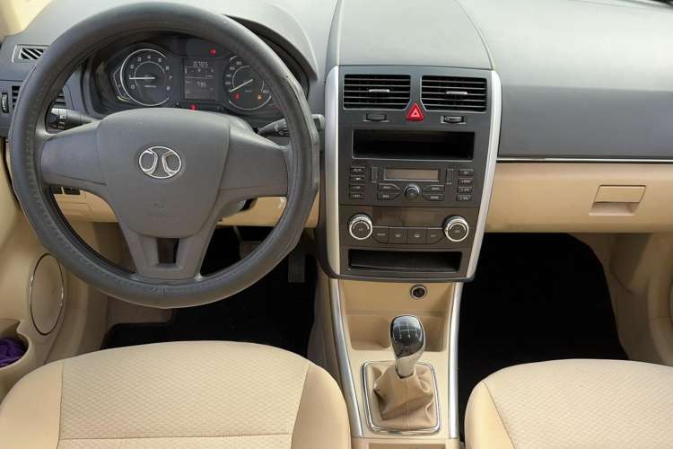 Used BAIC Senova D20 2015 Hatchback 1.5L Manual Lotte Edition Center Console