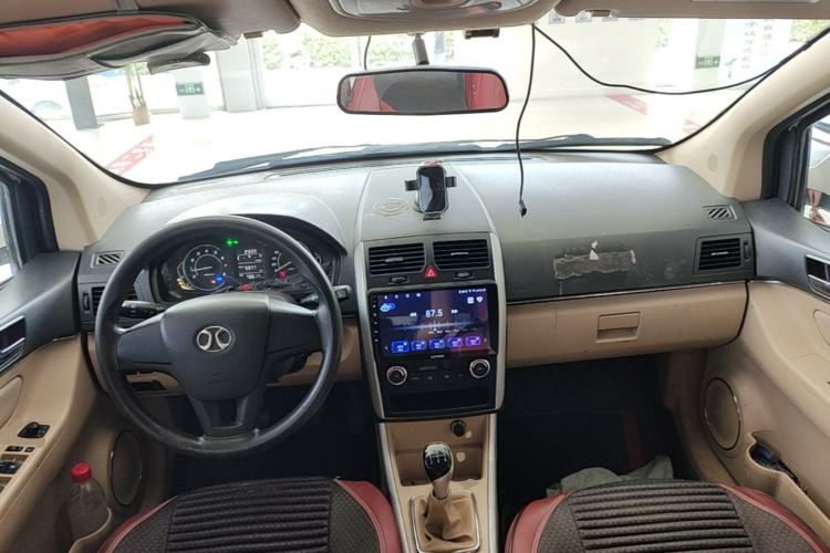 Used BAIC Senova D20 2015 Hatchback 1.5L Manual Lotte Edition Center Console