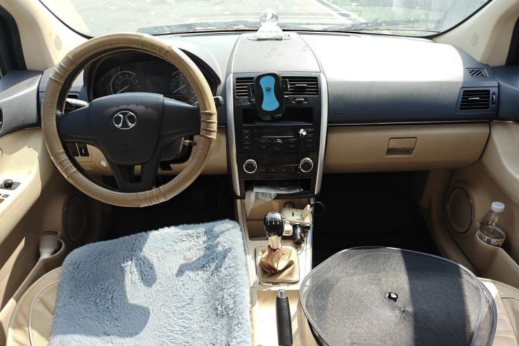 Used BAIC Senova D20 2015 Hatchback 1.5L Manual Lotte Edition Center Console