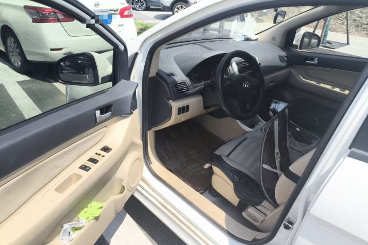 Used BAIC Senova D20 2015 Hatchback 1.3L Manual Leisure Edition Driver Seat