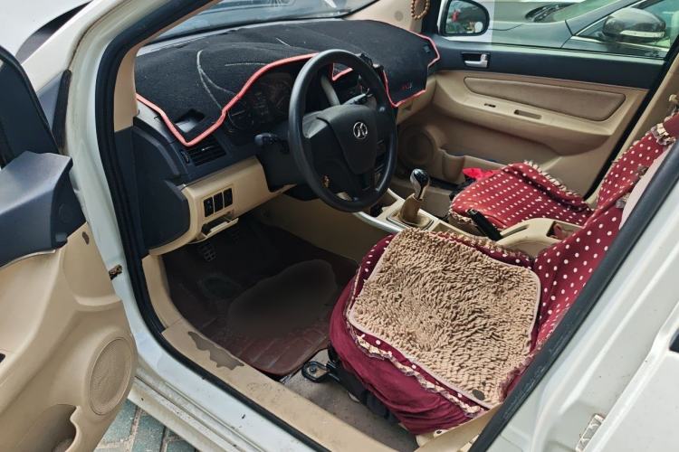 Used BAIC Senova D20 2015 Sedan 1.3L Manual Joy Edition Driver Seat