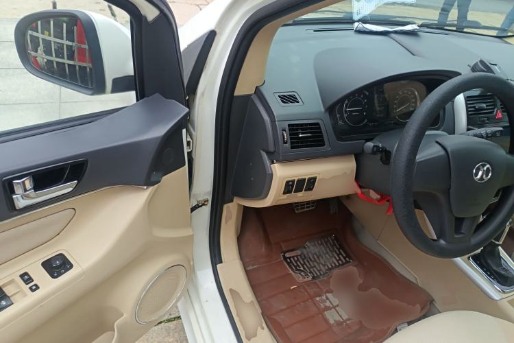 Used BAIC Senova D20 2015 Hatchback 1.5L Automatic Lotte Edition Driver Seat