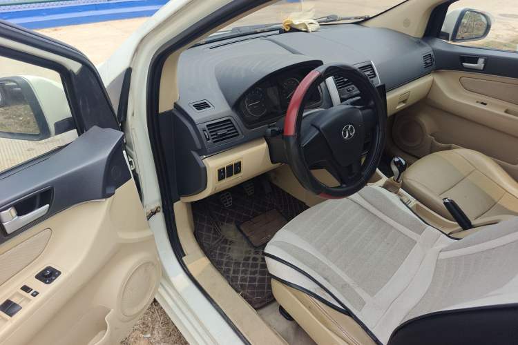 Used BAIC Senova D20 2015 Sedan 1.3L Manual Joy Edition Driver Seat