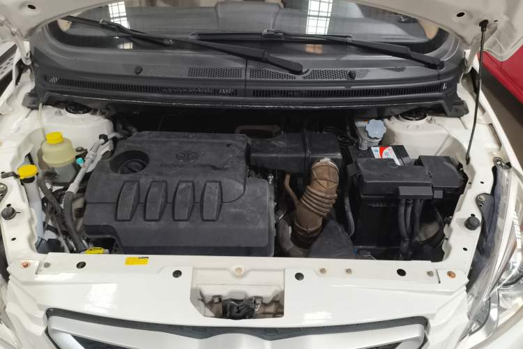 Used BAIC Senova D20 2015 Sedan 1.3L Manual Joy Edition Engine Bay