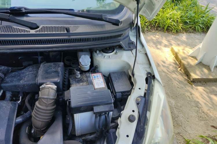 Used BAIC Senova D20 2015 Hatchback 1.5L Automatic Joyful Edition Engine Bay Left