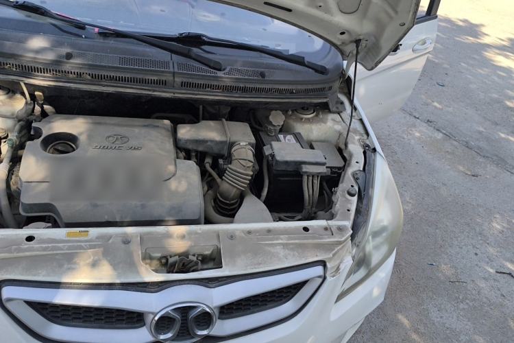 Used BAIC Senova D20 2015 Hatchback 1.3L Manual Leisure Edition Engine Bay Left