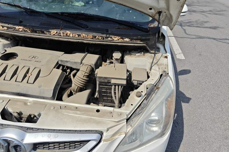 Used BAIC Senova D20 2015 Hatchback 1.5L Manual Lotte Edition Engine Bay Left