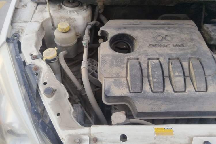Used BAIC Senova D20 2015 Hatchback 1.3L Manual Joy Edition Engine Bay Right