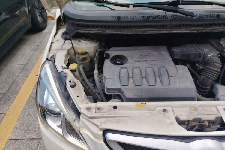 Used BAIC Senova D20 2015 Hatchback 1.5L Manual Lotte Edition Engine Bay Right