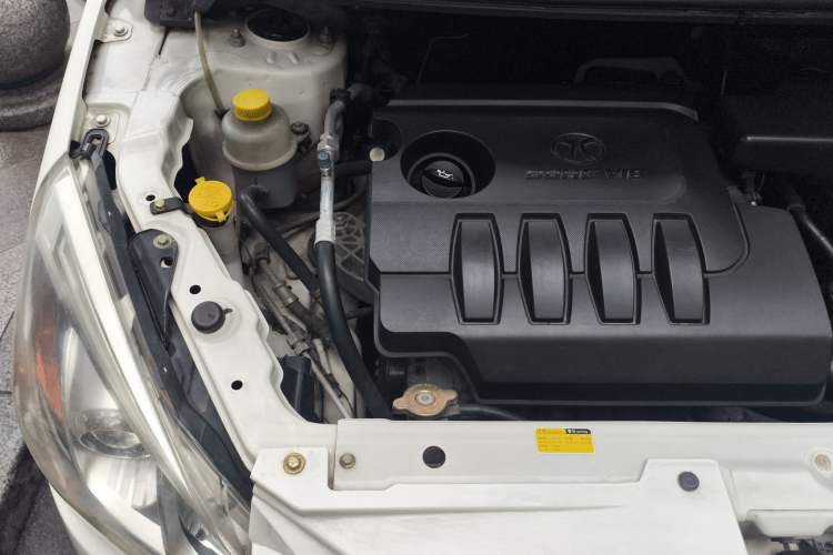 Used BAIC Senova D20 2015 Sedan 1.5L Manual Lotte Edition Engine Bay Right