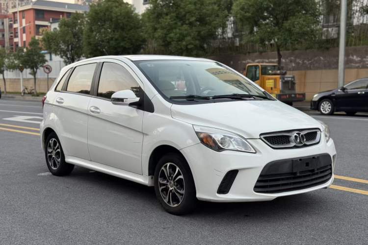 Used BAIC Senova D20 2015 Hatchback 1.5L Automatic Lotte Edition Exterior 2
