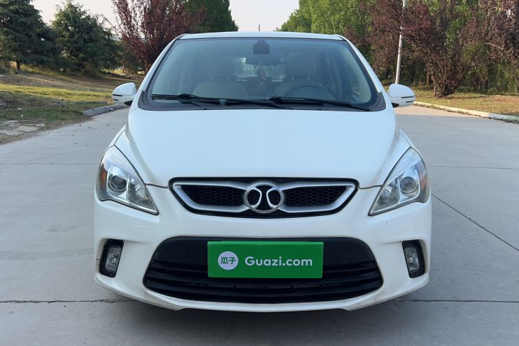 Used BAIC Senova D20 2015 Hatchback 1.5L Manual Leshang Version Front