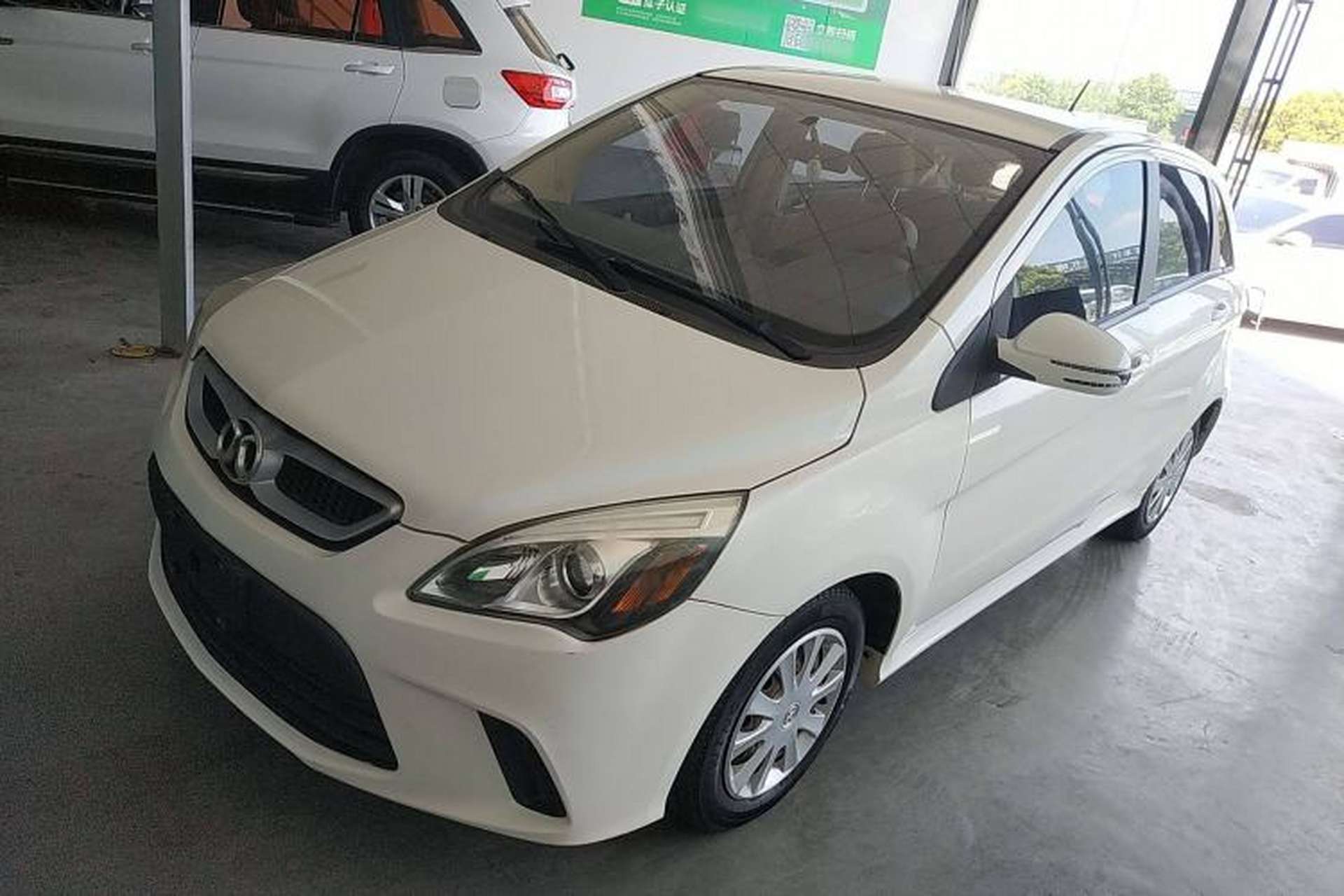 Used BAIC Senova D20 2015 Hatchback 1.3L Manual Joy Edition Front Left 45 Deg