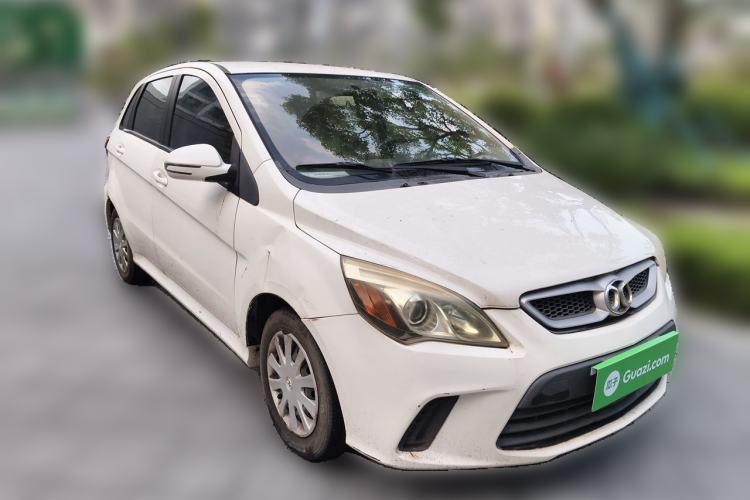Used BAIC Senova D20 2015 Hatchback 1.3L Manual Joy Edition Front Right 45 Deg