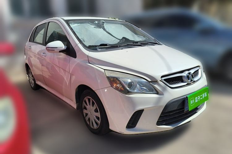 Used BAIC Senova D20 2015 Hatchback 1.3L Manual Leisure Edition Front Right 45 Deg