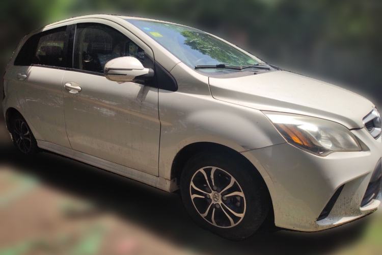 Used BAIC Senova D20 2015 Hatchback 1.5L Manual Lotte Edition Front Right 45 Deg