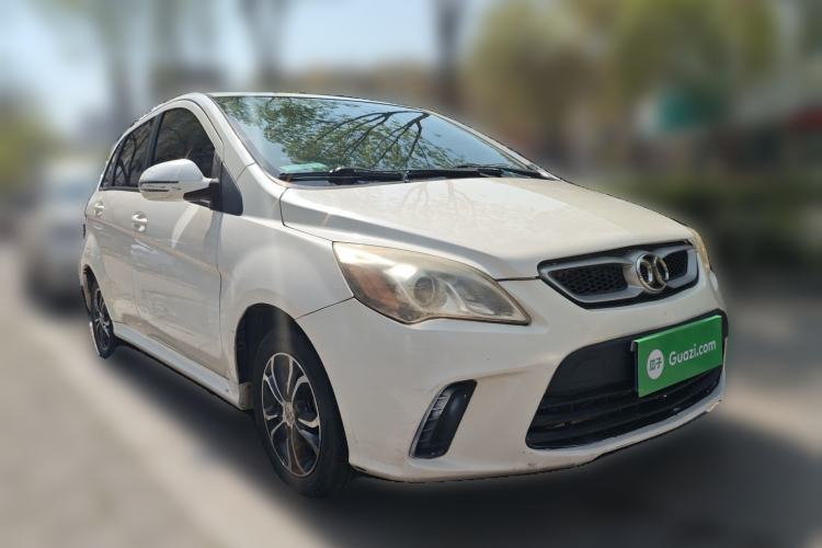 Used BAIC Senova D20 2015 Hatchback 1.5L Manual Lotte Edition Front Right 45 Deg