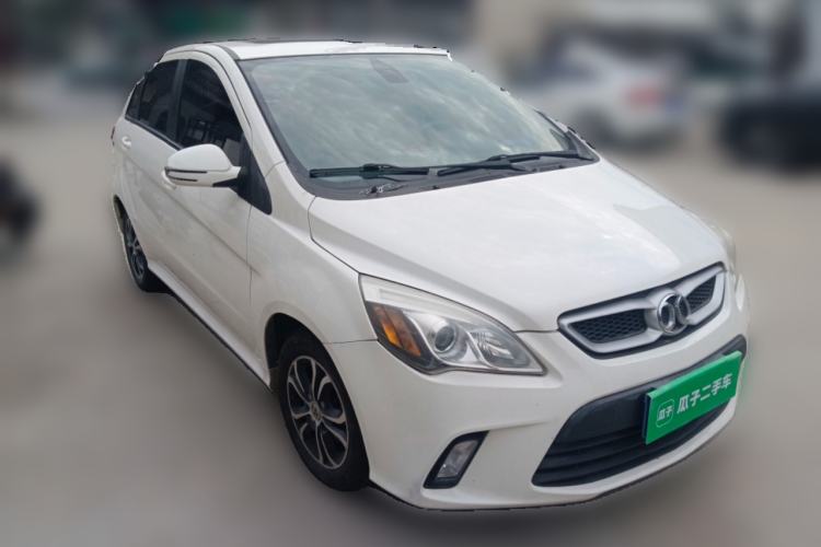 Used BAIC Senova D20 2015 Hatchback 1.5L Automatic Joyful Edition Front Right 45 Deg