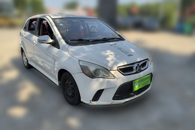 Used BAIC Senova D20 2015 Hatchback 1.3L Manual Leisure Edition Front Right 45 Deg
