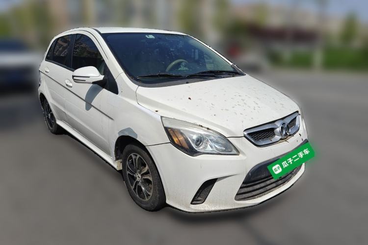 Used BAIC Senova D20 2015 Hatchback 1.5L Manual Lotte Edition Front Right 45 Deg