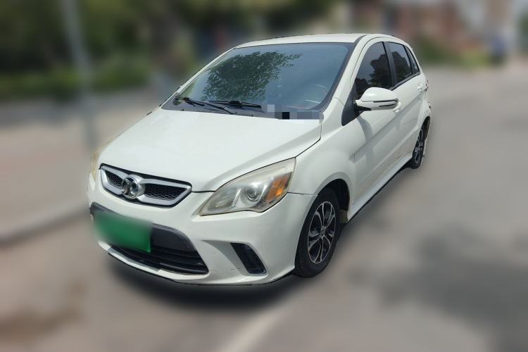 Used BAIC Senova D20 2015 Hatchback 1.5L Manual Lotte Edition Guazi used car, China used car export, Used car for sale, Used  cars, Cheapest cars for sale