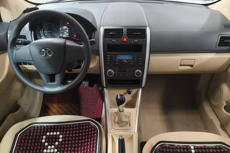Used BAIC Senova D20 2015 Sedan 1.3L Manual Joy Edition Interior 2