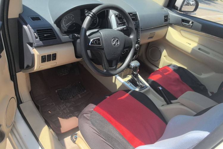 Used BAIC Senova D20 2015 Hatchback 1.5L Automatic Joyful Edition Interior 3