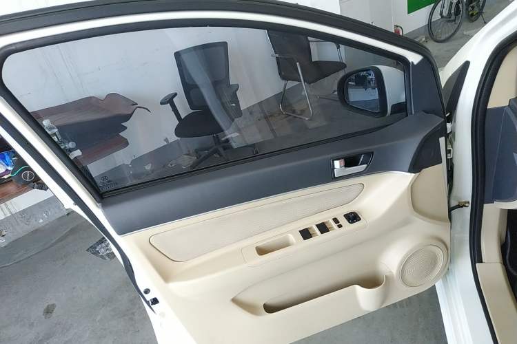 Used BAIC Senova D20 2015 Hatchback 1.3L Manual Joy Edition Left Front Door Interior