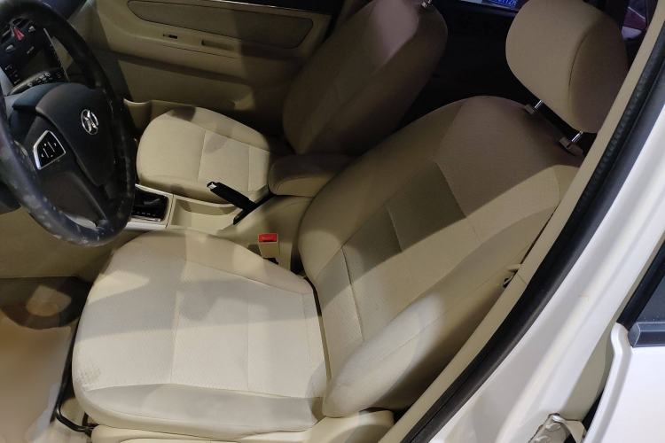 Used BAIC Senova D20 2015 Hatchback 1.5L Automatic Joyful Edition Left Front Seat