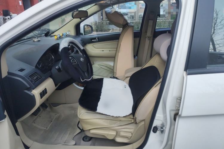 Used BAIC Senova D20 2015 Hatchback 1.5L Automatic Joyful Edition Left Front Seat