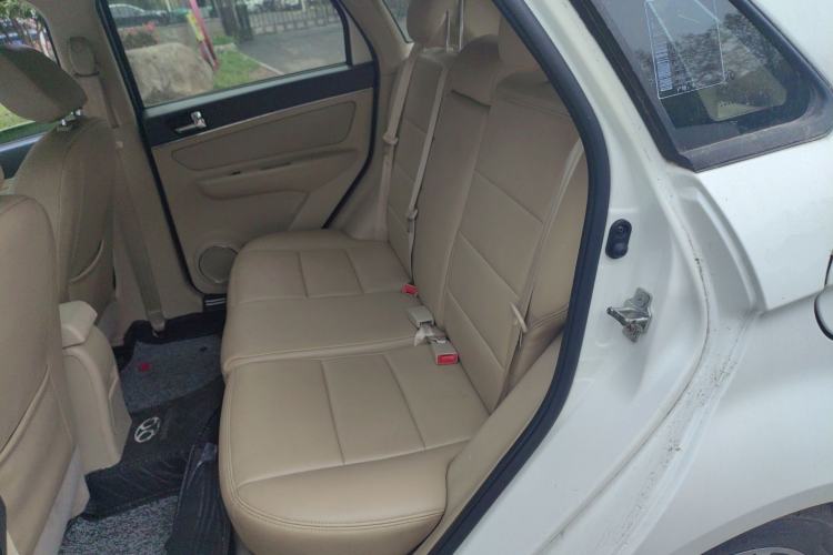 Used BAIC Senova D20 2015 Hatchback 1.5L Automatic Lotte Edition Left Rear Seat