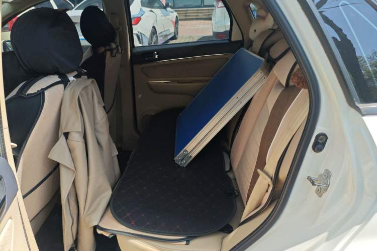 Used BAIC Senova D20 2015 Hatchback 1.5L Manual Lotte Edition Left Rear Seat