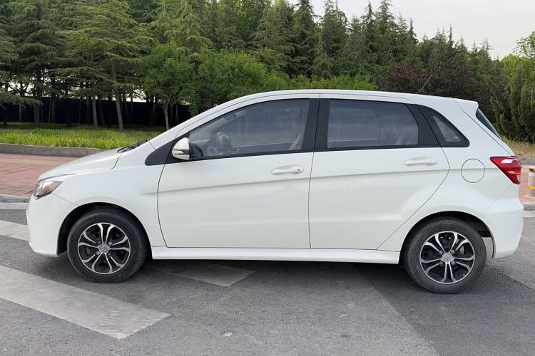 Used BAIC Senova D20 2015 Hatchback 1.5L Manual Lotte Edition Left Side